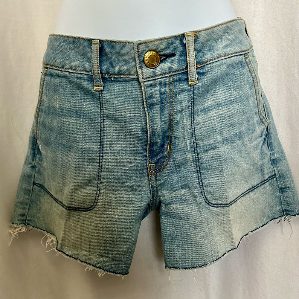 American Eagle Outfitters Patch Pocket Denim Shorts Size 2